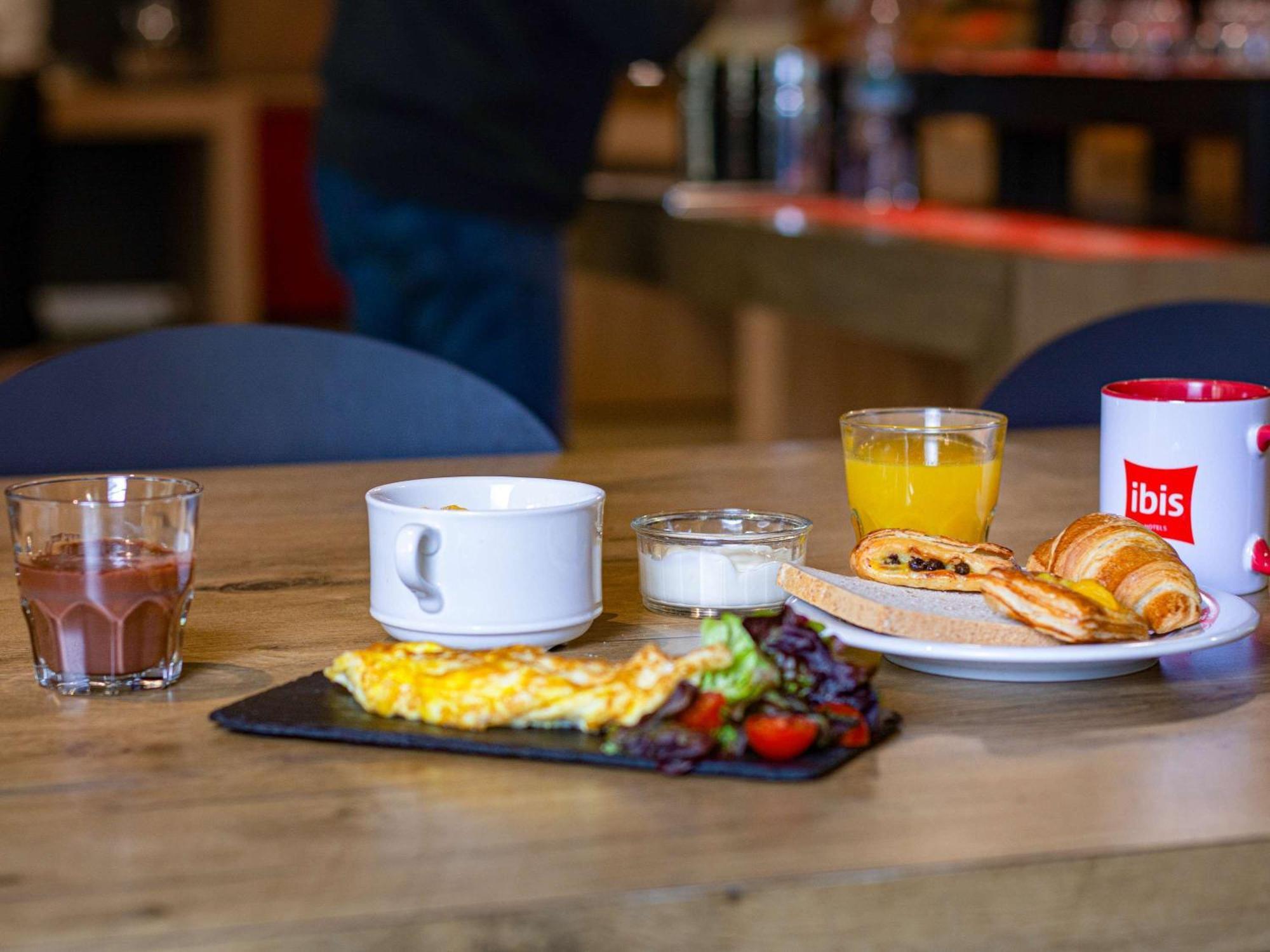 Ibis Rabat Agdal Hotel Ngoại thất bức ảnh